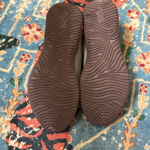 Ryka Womens Echo Low Gray Hiking Shoes Size 8.5 Medium (B, M) - Picture 6 of 7